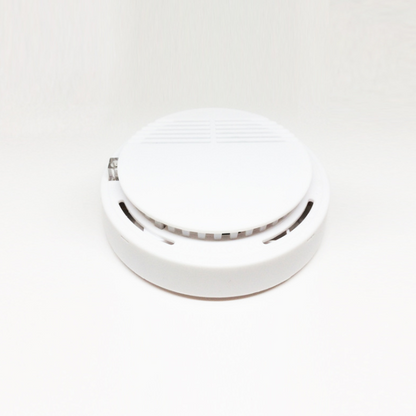 جهاز إنذار الدخان المنزلي