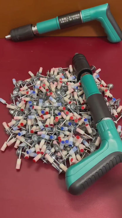 مسدس المسامير المحمول